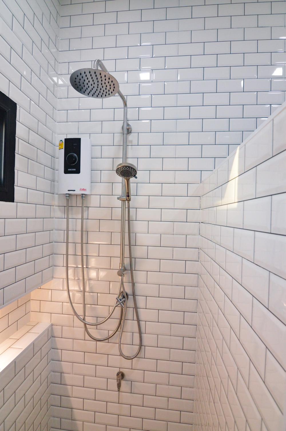 บ้านพักอาศัยทรงปั้นหยาขนาดใหญ่ รูปที่ 12