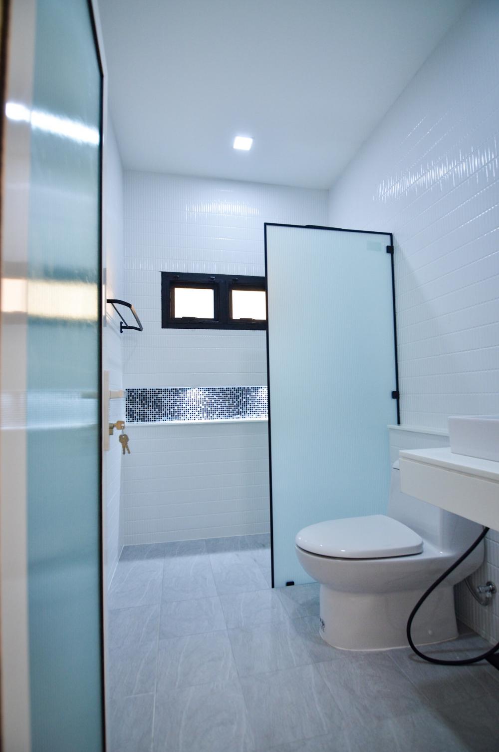 บ้านพักอาศัยทรงปั้นหยาขนาดใหญ่ รูปที่ 13