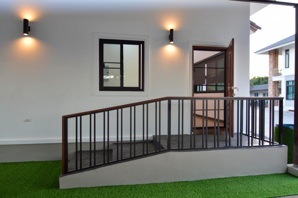 บ้านพักอาศัยทรงปั้นหยาขนาดใหญ่ รูปที่ 26