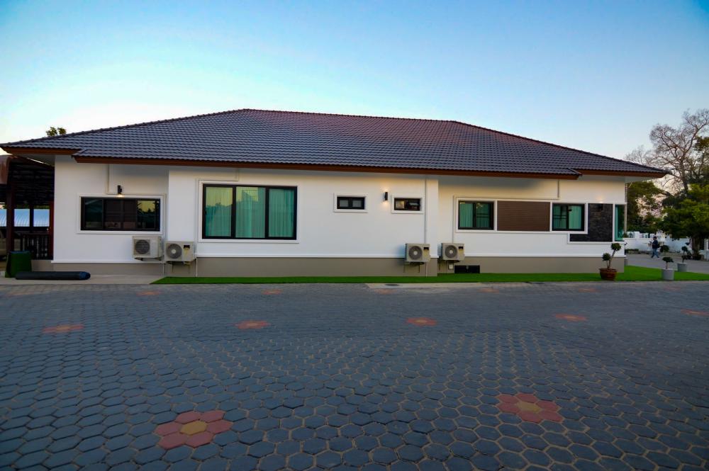 บ้านพักอาศัยทรงปั้นหยาขนาดใหญ่ รูปที่ 8