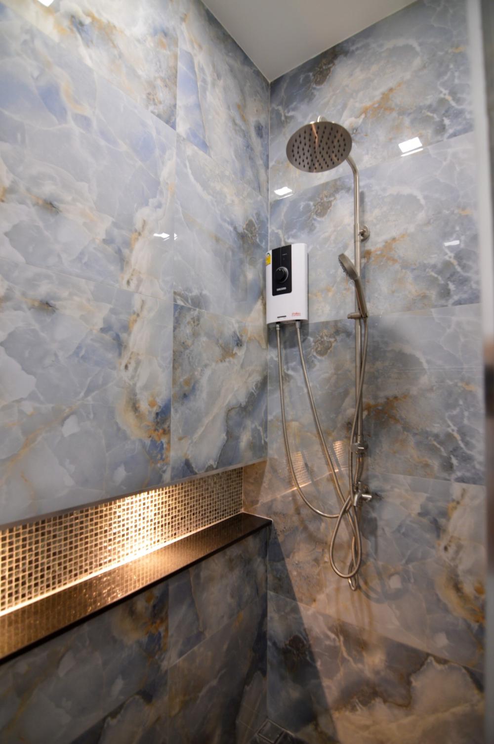 บ้านพักอาศัยทรงปั้นหยาขนาดใหญ่ รูปที่ 17