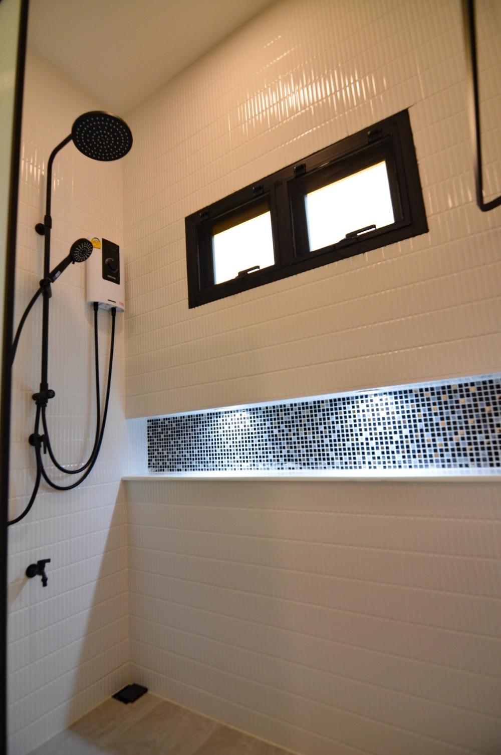 บ้านพักอาศัยทรงปั้นหยาขนาดใหญ่ รูปที่ 20