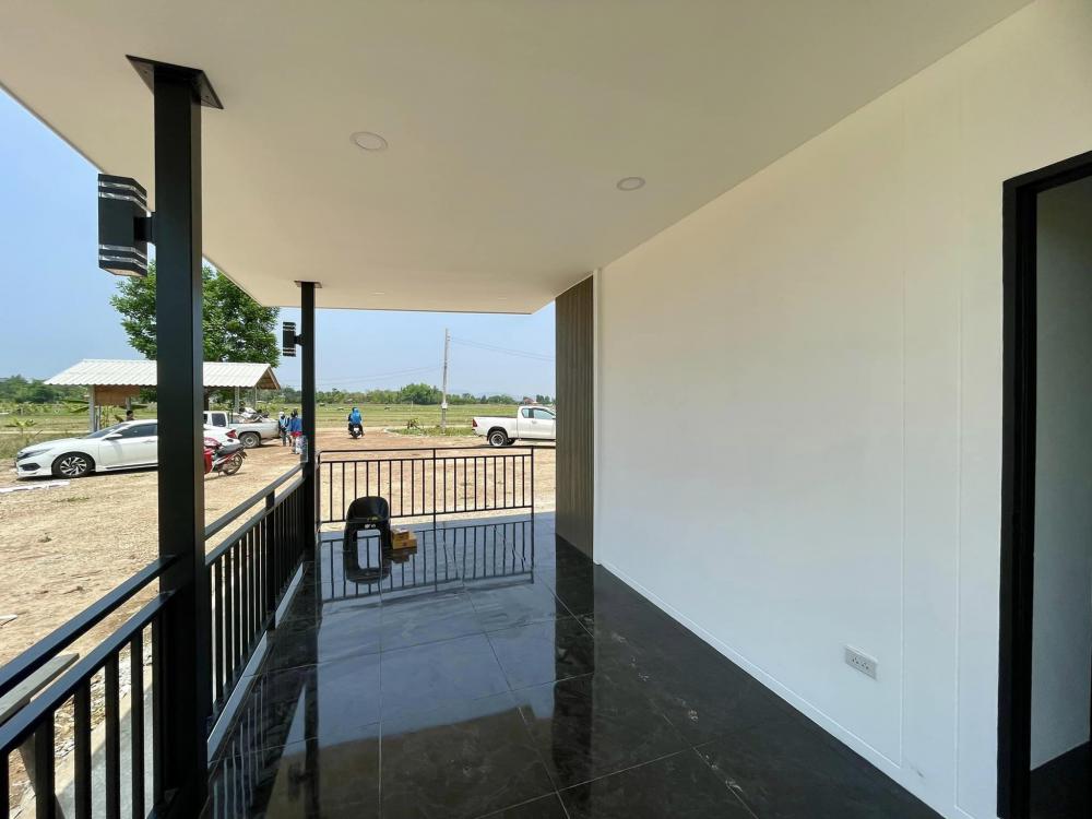 บ้านสไตล์โมเดิร์น 1 ห้องนอนใหญ่มาก 1 ห้องน้ำ 1 ครัวมินิมอล งบ 4.8 แสนบาท รูปที่ 13