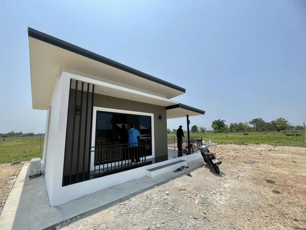 บ้านสไตล์โมเดิร์น 1 ห้องนอนใหญ่มาก 1 ห้องน้ำ 1 ครัวมินิมอล งบ 4.8 แสนบาท รูปที่ 4