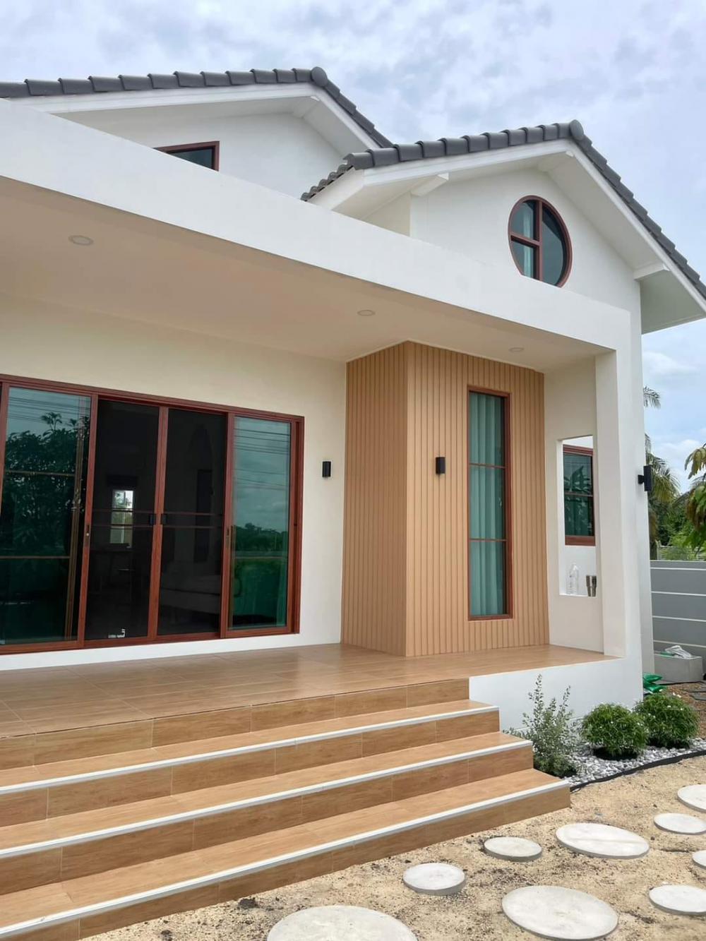 ไอเดียบ้านอบอุ่นนอร์ดิกส์มินิมอล 4 ห้องนอน 3 ห้องน้ำ รูปที่ 3