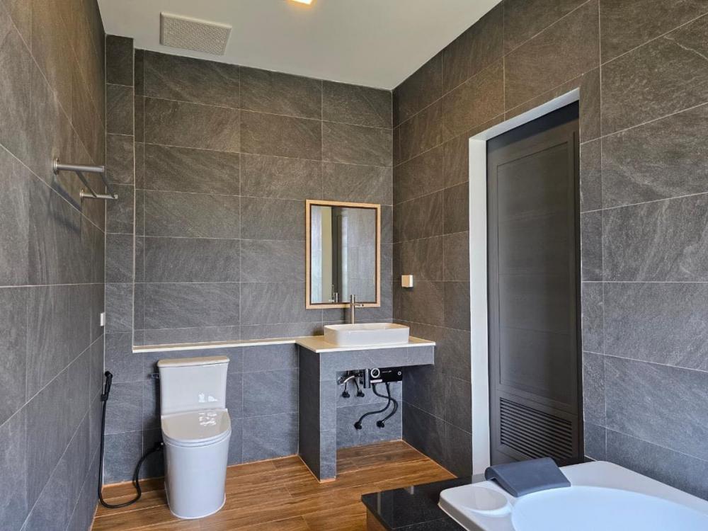 บ้านพักอาศัย 2ชั้น สไตล์สไตล์ทรอปิคอล 3 ห้องนอน 4 ห้องน้ำ ขนาด 416 ตร.ม. รูปที่ 6