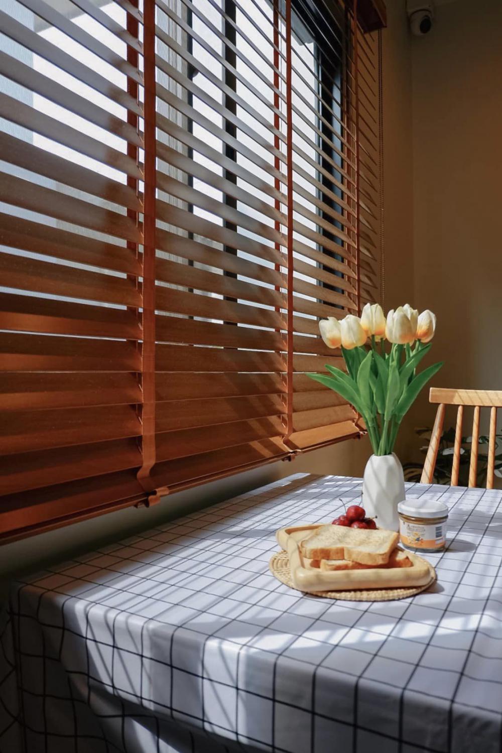 ไอเดียแต่งบ้านสไตล์มินิมอลมูจิ ห้องนั่งเล่น รูปที่ 10