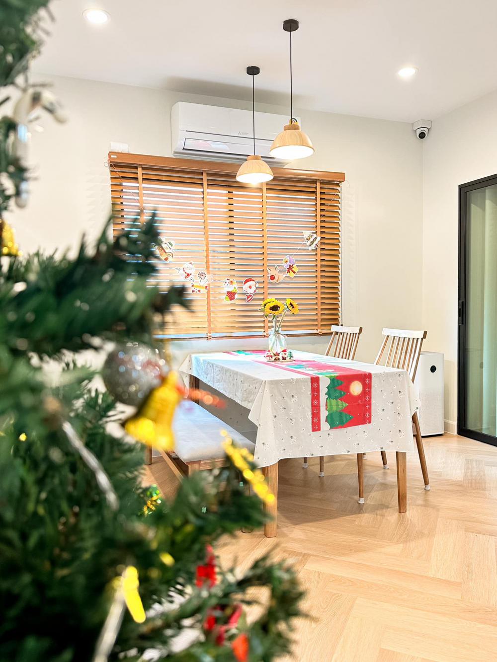 ไอเดียแต่งบ้านสไตล์มินิมอลมูจิ ห้องนั่งเล่น รูปที่ 4