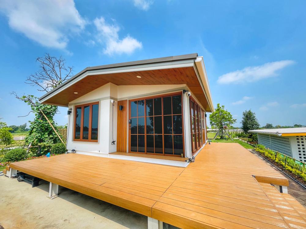 ไอเดียบ้านสวยในสวนพื้นที่กว้าง จัดสวนให้น่าอยู่ท่าน้ำ สำหรับนั่งพักผ่อน จิบกาแฟ อ่านหนังสือมองธรรมชาติ รูปที่ 4