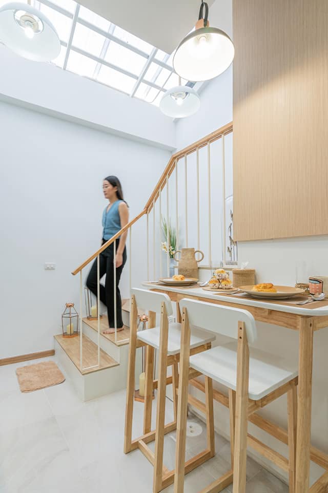 ไอเดียการรีโนเวททาวเฮ้าส์ 3 ชั้น ในย่านท่าพระ ผลงานจาก Fatboy Factory พื้นที่ใช้สอย 150 ตารางเมตร งบก่อสร้าง 1.5 ล้านบาท (ไม่รวมค่าออกแบบ) รูปที่ 27