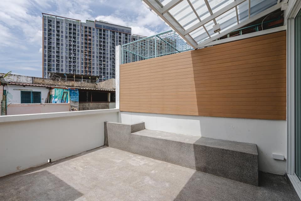 ไอเดียการรีโนเวททาวเฮ้าส์ 3 ชั้น ในย่านท่าพระ ผลงานจาก Fatboy Factory พื้นที่ใช้สอย 150 ตารางเมตร งบก่อสร้าง 1.5 ล้านบาท (ไม่รวมค่าออกแบบ) รูปที่ 44