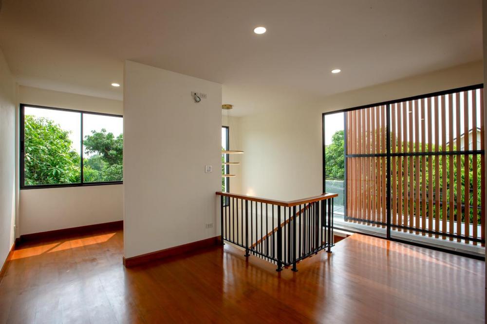 บ้านสวยสไตล์นอร์ดิกฝาแฝดสองชั้น รูปที่ 11