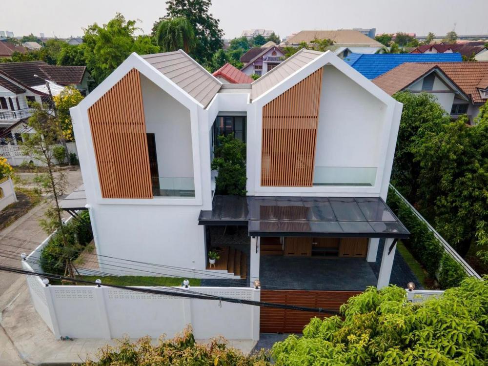 บ้านสวยสไตล์นอร์ดิกฝาแฝดสองชั้น รูปที่ 3