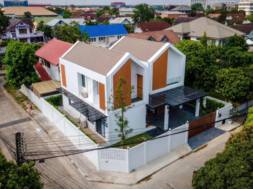 บ้านสวยสไตล์นอร์ดิกฝาแฝดสองชั้น รูปที่ 5