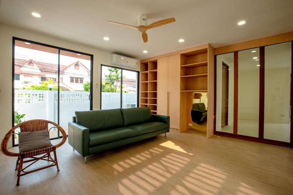 บ้านสวยสไตล์นอร์ดิกฝาแฝดสองชั้น รูปที่ 8