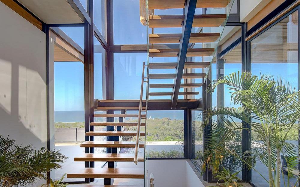 แบบบ้านทรงกล่องริมทะเลภูเขา ด้านล่างโปร่งลมผ่าน รูปที่ 20