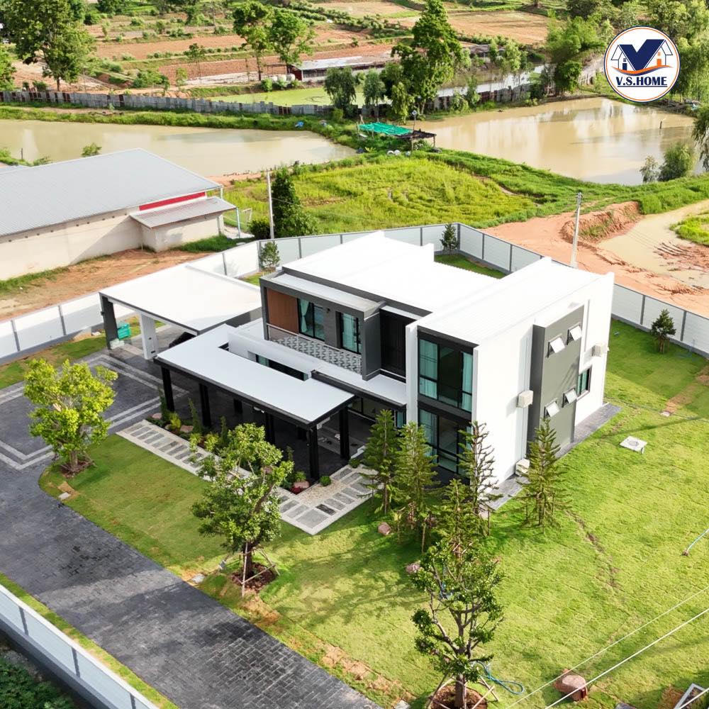 บ้านสไตล์โมเดิร์น 2 ชั้น บริเวณกว้าง แต่งบ้านแต่งสวนน่าอยู่มาก รูปที่ 3