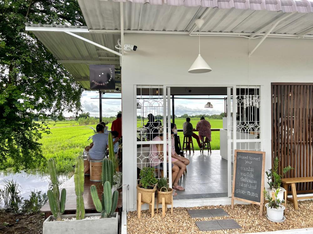 ไอเดียร้านกาแฟด้านหลังเป็นนาข้าว อากาศดีน่านั่งท่ามกลางธรรมชาติ รูปที่ 17