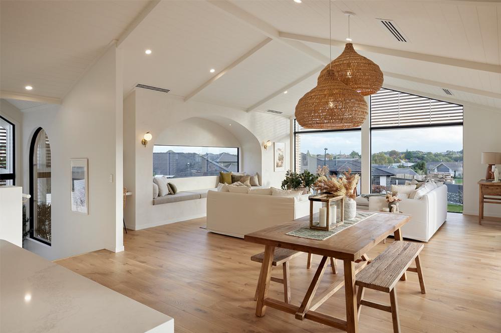 ไอเดียบ้านสไตล์มินิมอลต่างชาติยกพื้นสูง โทนขาวน้ำตาลอ่อนละมุนมินิมอลมาก รูปที่ 6