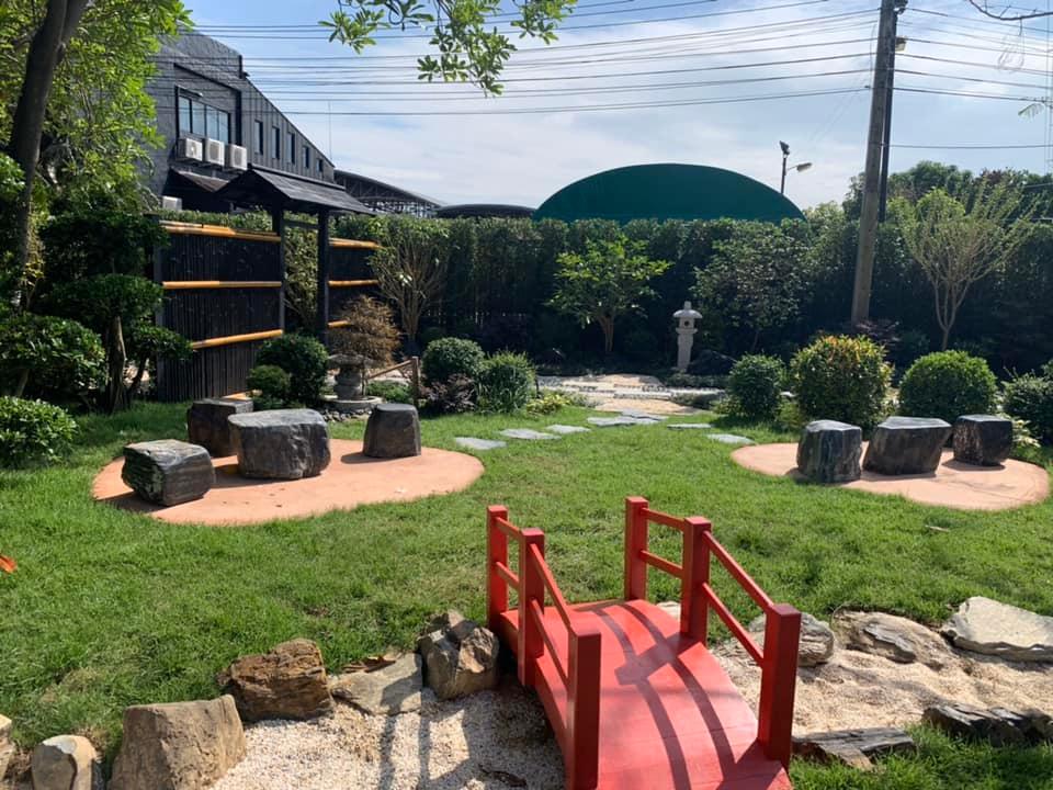 ไอเดียแต่งสวนด้วยหินสวยๆ รูปที่ 20