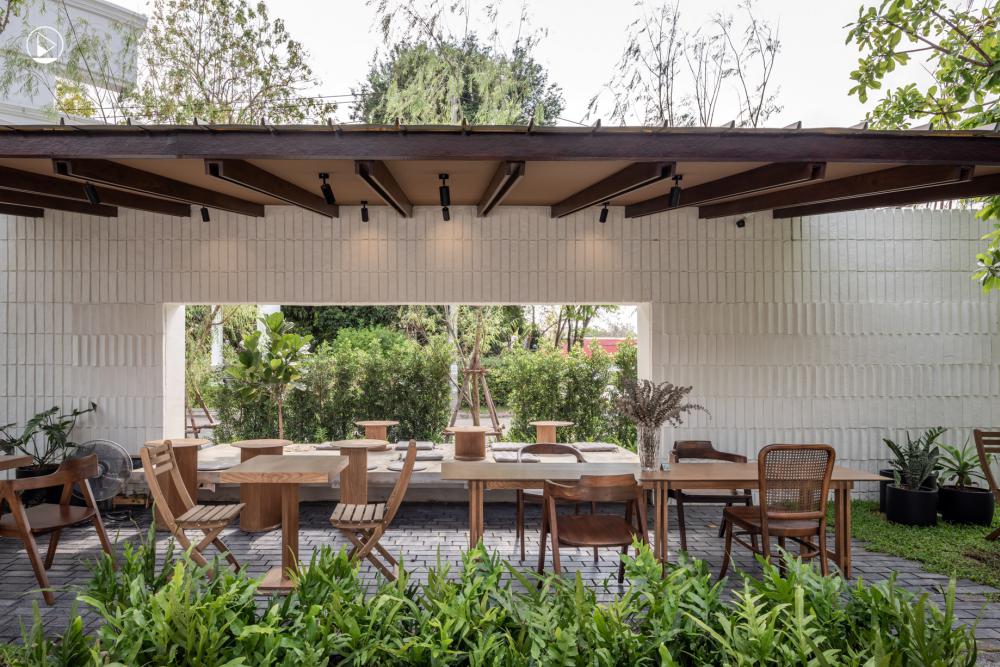 ไอเดียร้านกาแฟมินิมอล Dview Ing Craft Toast Cafe & Backyard รูปที่ 12