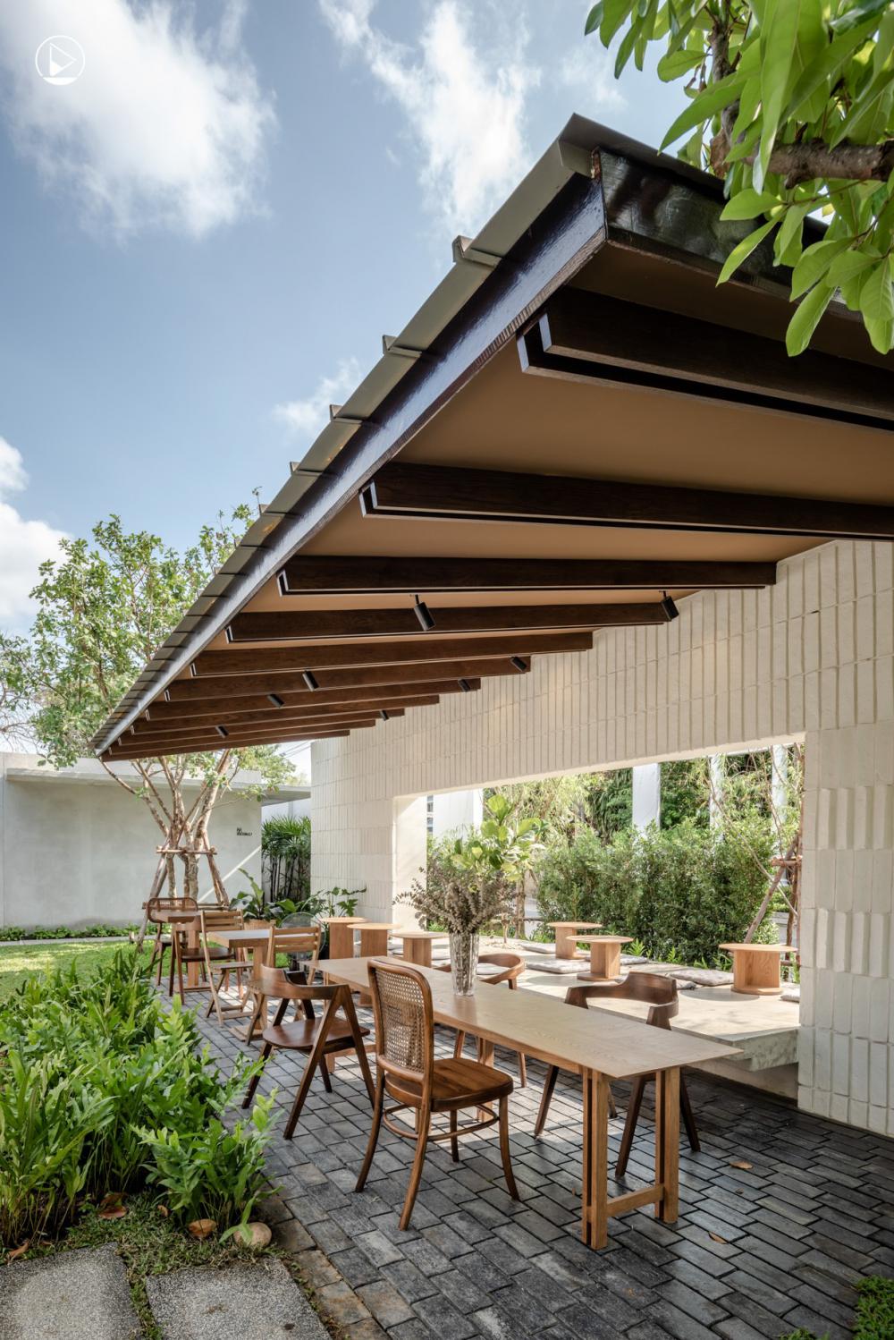 ไอเดียร้านกาแฟมินิมอล Dview Ing Craft Toast Cafe & Backyard รูปที่ 6