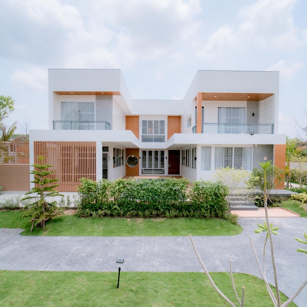 บ้านโมเดิร์นทรงกล่องมินิมอล สองชั้น 4 ห้องนอน 5 ห้องน้ำ รูปที่ 18