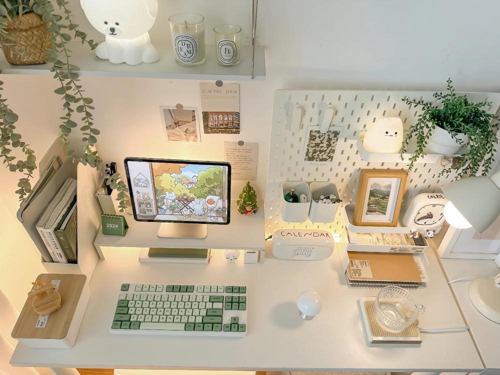 ไอเดียจัดมุมทำงานน่ารัก ๆ เห็นแล้วน่านั่งทำงานหรือนั่งทำกิจกรรมใช้หน้าจอ หรืออ่านหนังสือ รูปที่ 9