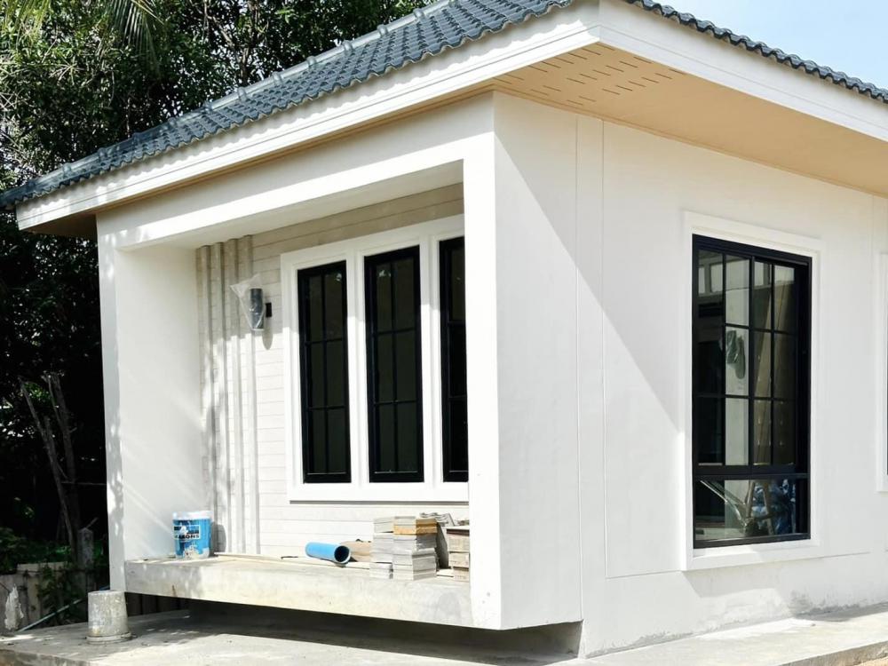 บ้านทรงปั้นหยาตกแต่งแบบมินิมอล ขนาด 3 ห้องนอน 2 ห้องน้ำ รูปที่ 4