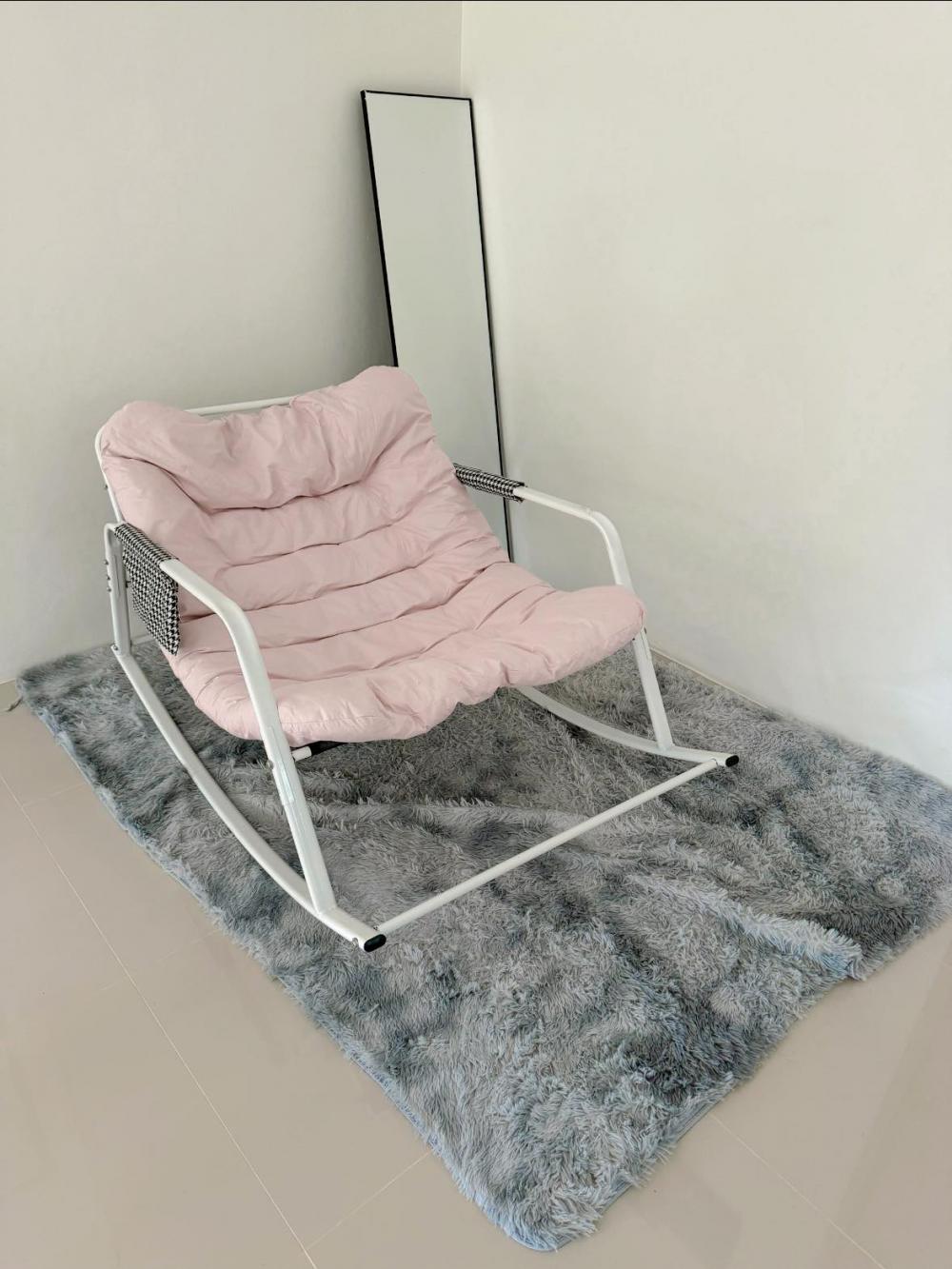 ไอเดียบ้านมินิมอล 2 ชั้นขนาดเล็ก ด้านล่างโถง รูปที่ 12