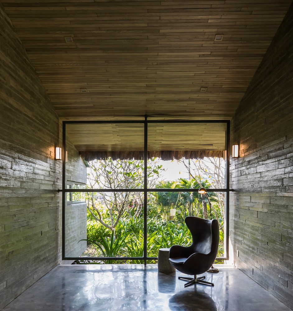 ไอเดียบ้านมีน้ำล้อมรอบไว้เลี้ยงปลาสวยงาม ร่มรื่นเย็นสบาย รูปที่ 6