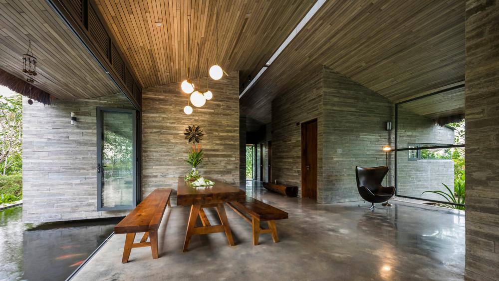 ไอเดียบ้านมีน้ำล้อมรอบไว้เลี้ยงปลาสวยงาม ร่มรื่นเย็นสบาย รูปที่ 8