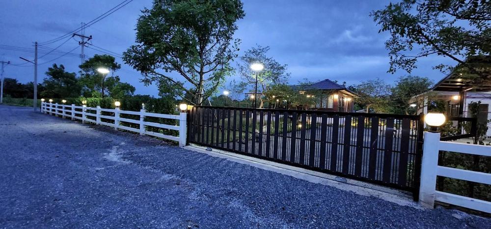 ไอเดียบ้านสวนสวย ล้อมด้วยสวนพื้นที่สีเขียวน่าอยู่มาก รูปที่ 17