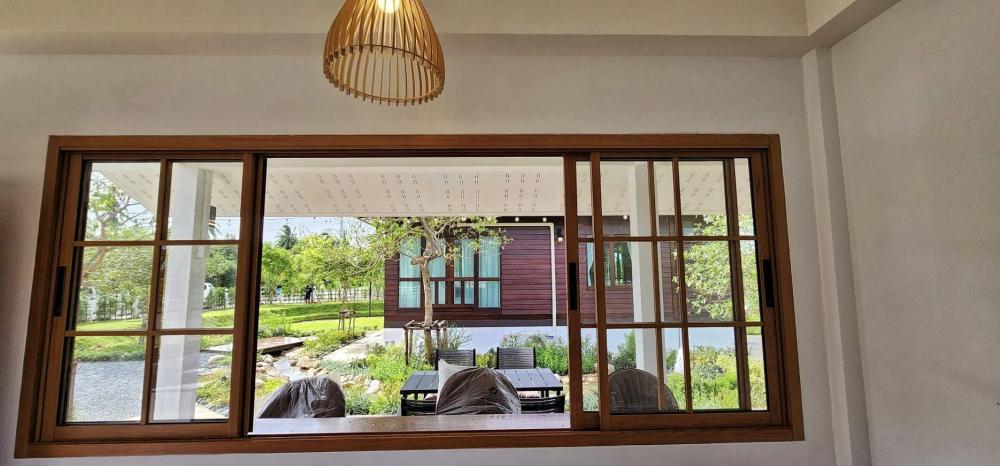 ไอเดียบ้านสวนสวย ล้อมด้วยสวนพื้นที่สีเขียวน่าอยู่มาก รูปที่ 18