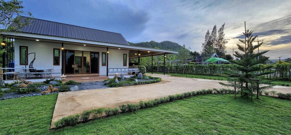 ไอเดียบ้านสวนสวย มีมุมพักผ่อนหลากหลาย รูปที่ 24