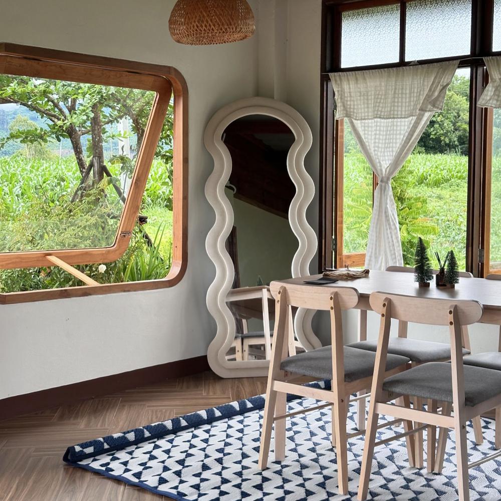 บ้านสวนพิมพ์สุข บ้านไม้สองชั้นใต้ถุนสูง ในบรรยากาศสุดสงบ แวดล้อมด้วยธรรมชาติของทิวเขาเนินมะปราง ในจังหวัดพิษณุโลก รูปที่ 28