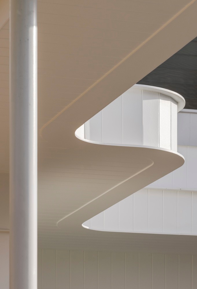 ไอเดียบ้านมินิมอลมูจิโทนสีขาว ออกแบบโดยสถาปนิกต่างชาติ รูปที่ 5