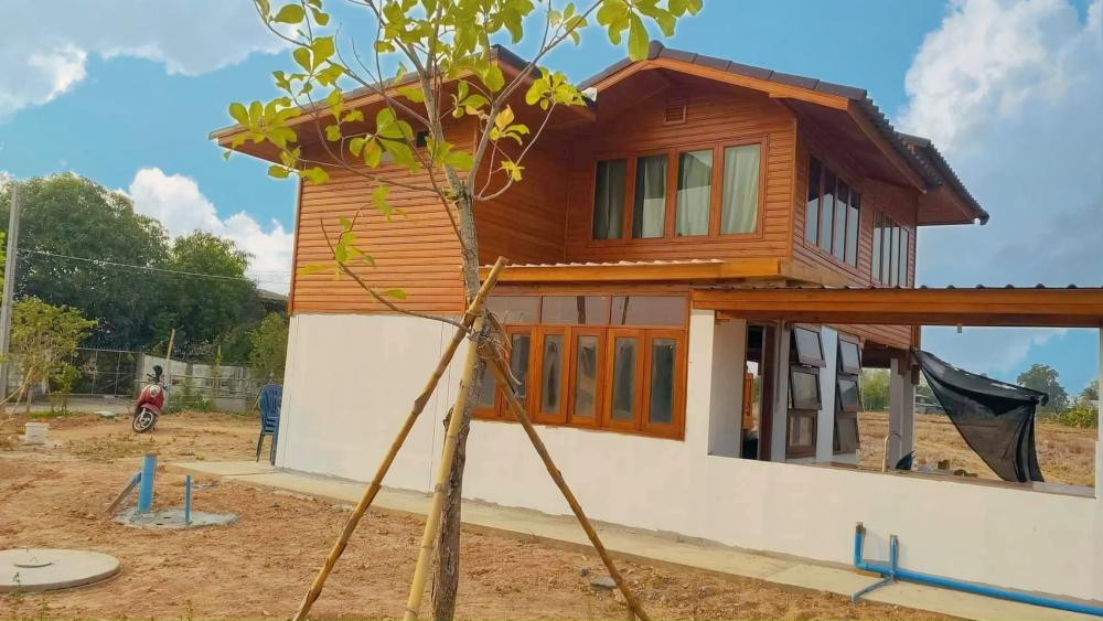 บ้านไม้ครึ่งปูน2ชั้นสวยงามน่าอยู่ รูปที่ 12