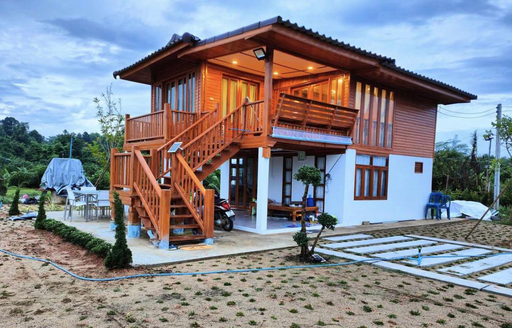 บ้านไม้ครึ่งปูน2ชั้นสวยงามน่าอยู่ รูปที่ 4