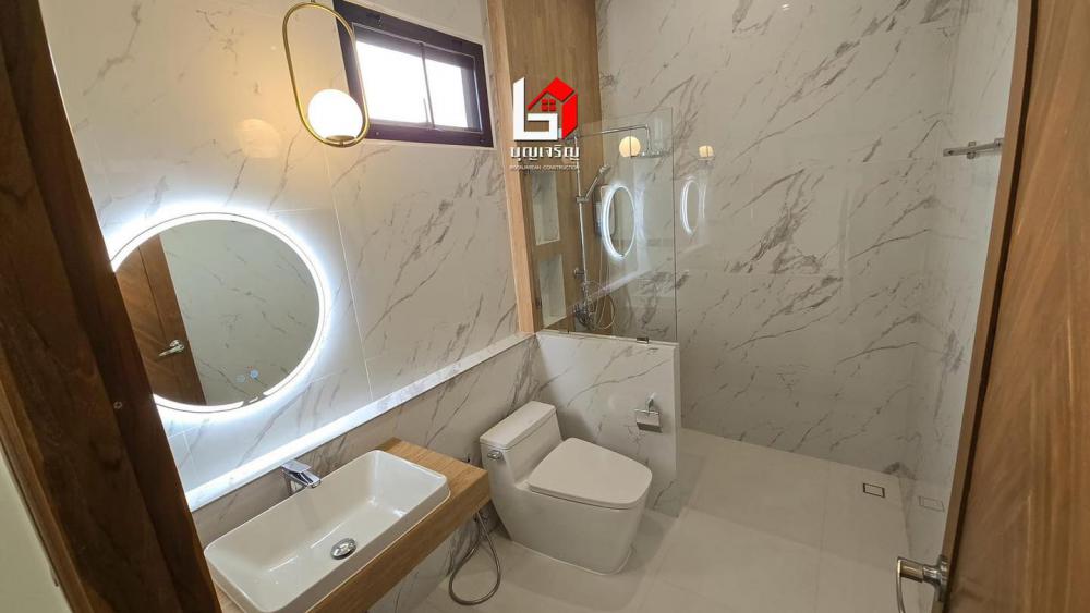 แบบบ้านชั้นเดียว แบบคอนเทมโพรารี่ ขนาด 4 ห้องนอน 5 ห้องน้ำ รูปที่ 18