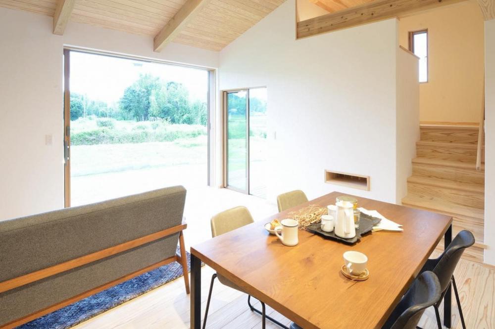 ไอเดียบ้านชั้นเดียวบรรยากาศอบอุ่นในสไตล์มินิมอล รูปที่ 5