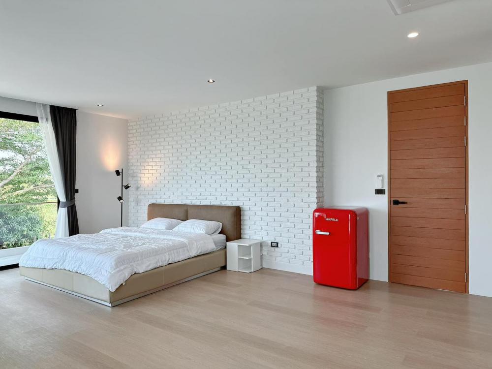 บ้านสวยออกแบบสไตล์ Modern Minimal 3 ห้องนอน + ห้องแต่งตัว, 4 ห้องน้ำ, 3 ที่จอดรถ, ห้องรับแขก, 2 ห้องครัว, ห้องอาหาร, ส่วนพักผ่อน, ห้องเก็บของ, ห้องอเนกประสงค์, พื้นที่สวนในบ้าน ราคา 5.59 ล้านบาท รูปที่ 5