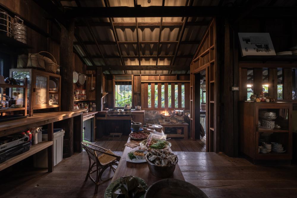 ไอเดียบ้านไม้2ชั้น ชนบทด้านล่างโปร่ง สวยงามอบอุ่นน่าอยู่ รูปที่ 15