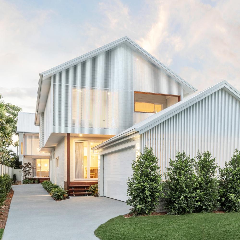 ไอเดียบ้านสวย 2 ชั้นสีขาว รูปที่ 4