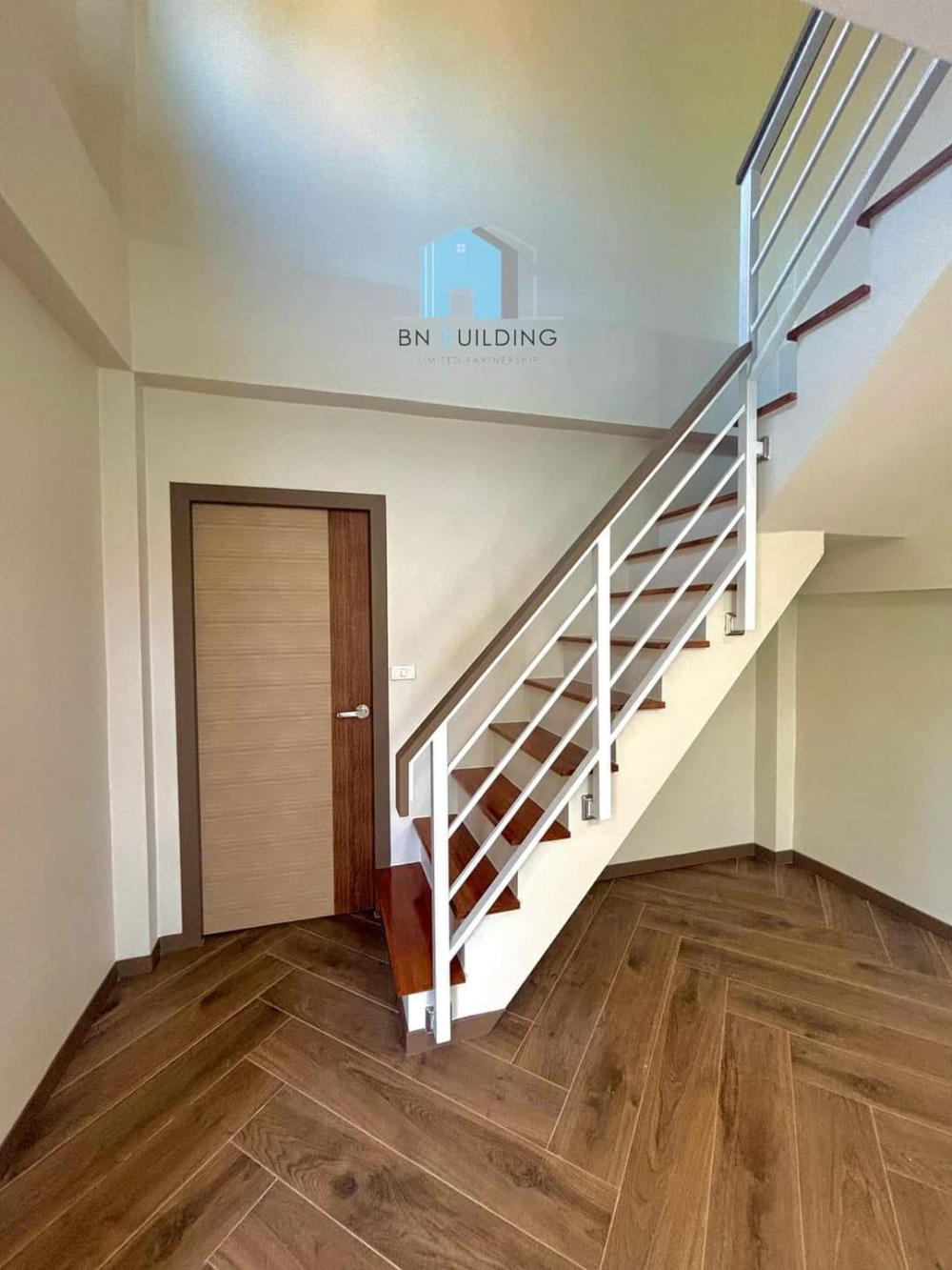 บ้านสไตล์มินิมอล 2 ชั้น รูปที่ 18