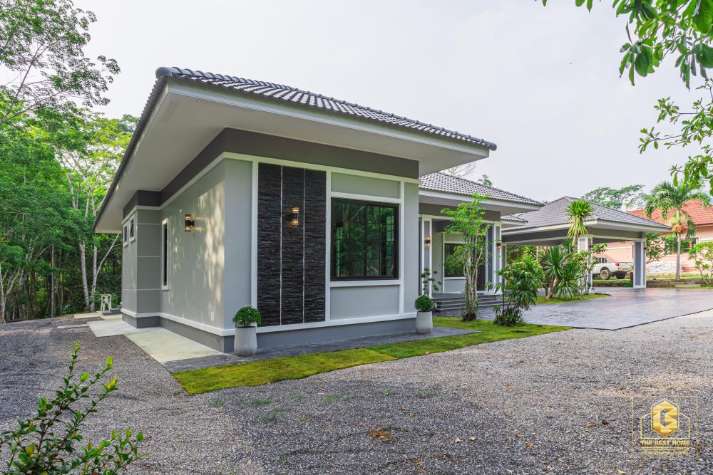 บ้านสไตล์คอนเทมโพรารี่ ขนาด 3 ห้องนอน 3 ห้องน้ำ พื้นที่รวม 212 ตร.ม. รูปที่ 3