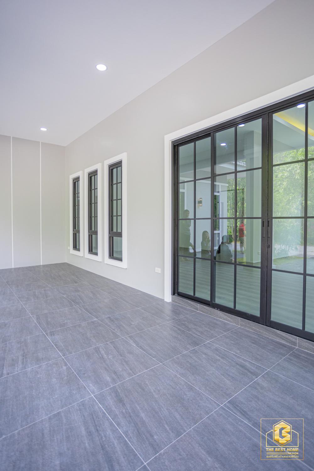 บ้านสไตล์คอนเทมโพรารี่ ขนาด 3 ห้องนอน 3 ห้องน้ำ พื้นที่รวม 212 ตร.ม. รูปที่ 6