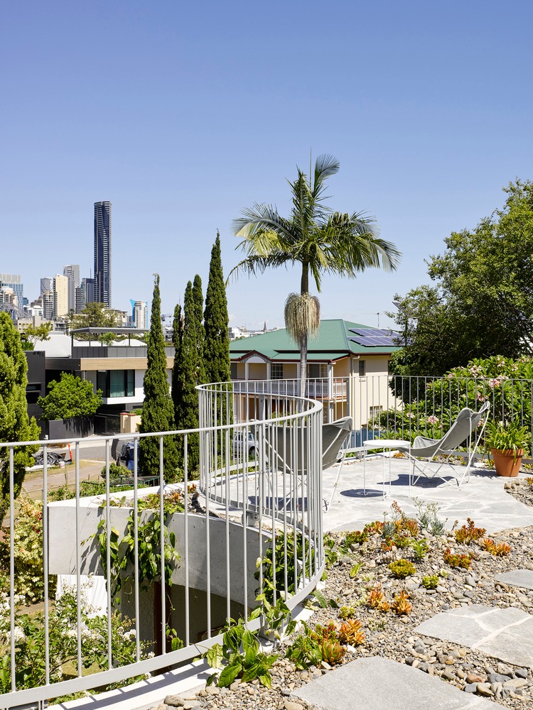 ไอเดีย Gibbon Street I ประเทศออสเตรเลีย บ้านที่ให้ความสำคัญกับทัศนียภาพโดยรวมและใส่ใจเรื่องการอนุรักษ์ภูมิทัศน์ เน้นเปิดพื้นที่โล่ง ๆ รูปที่ 4