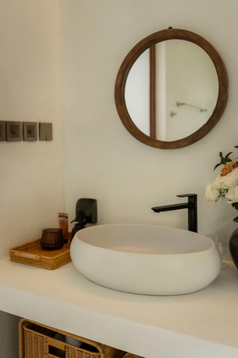 ไอเดียบ้านที่งานศิลปะและงานฝีมือมาบรรจบกัน นี่คือบ้านของนักออกแบบแฟชั่นที่มีความรักอย่างลึกซึ้งในการสะสมเฟอร์นิเจอร์วินเทจ รูปที่ 49