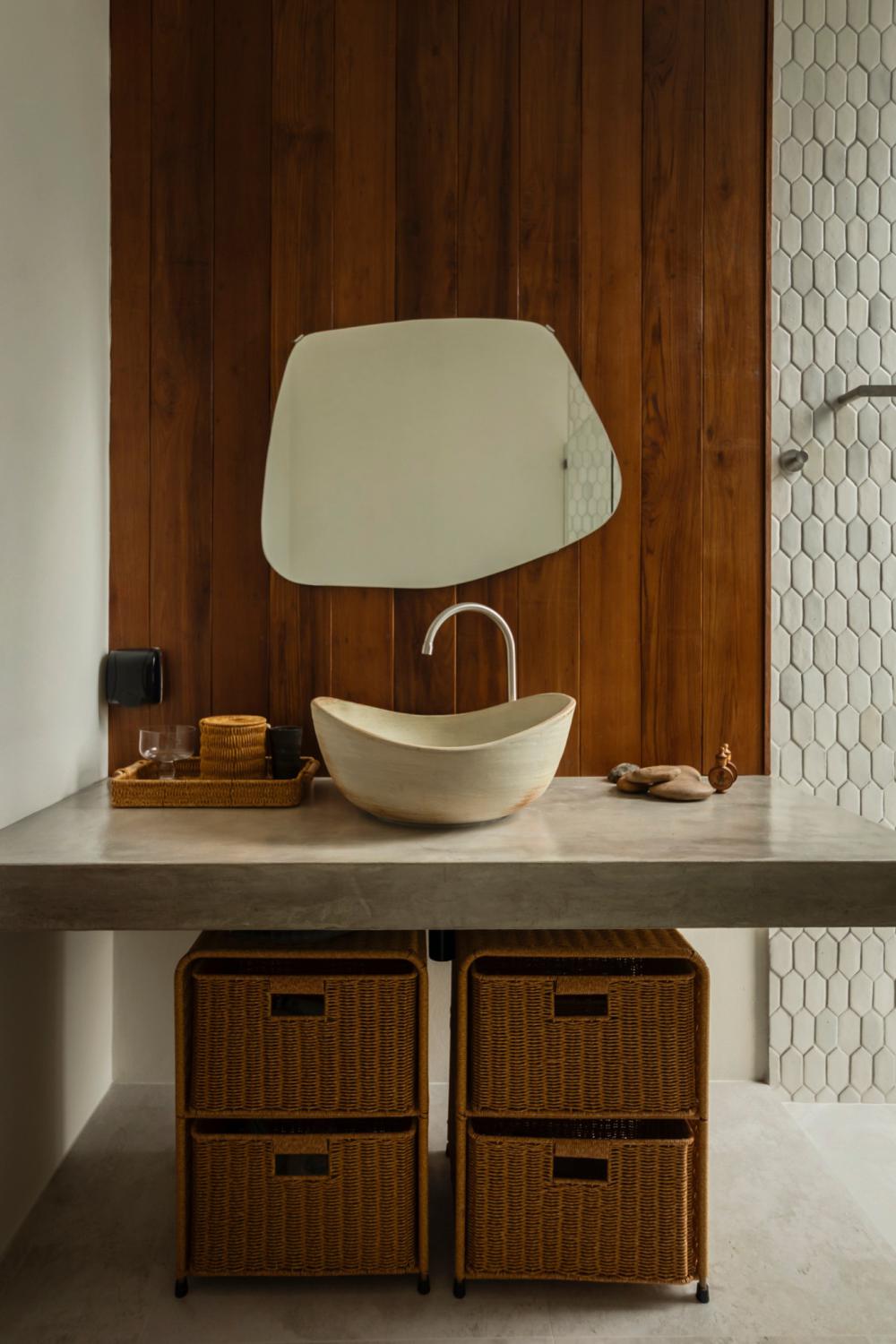 ไอเดียบ้านที่งานศิลปะและงานฝีมือมาบรรจบกัน นี่คือบ้านของนักออกแบบแฟชั่นที่มีความรักอย่างลึกซึ้งในการสะสมเฟอร์นิเจอร์วินเทจ รูปที่ 50